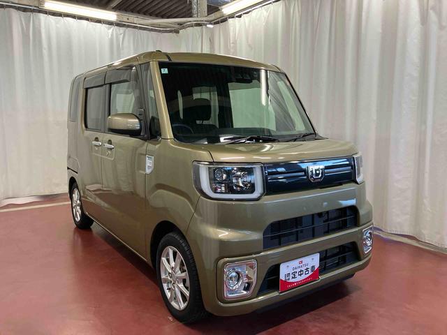 両側スライドドアなので、狭い駐車場や壁際でも安心！