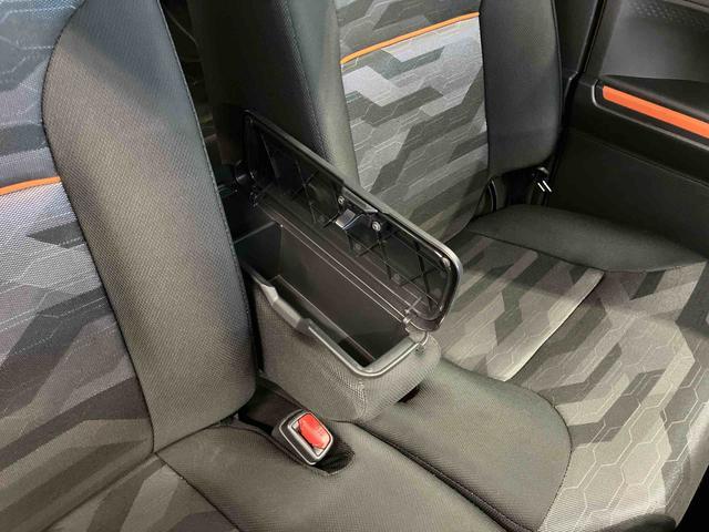 タント ファンクロス 下取車 衝突被害軽減システム レーンキープアシスト 両側電動スライドドア シートヒーター ETC LEDヘッドランプ オートライト オートマチックハイビーム ベンチシート アイドリングストップ(27枚目)