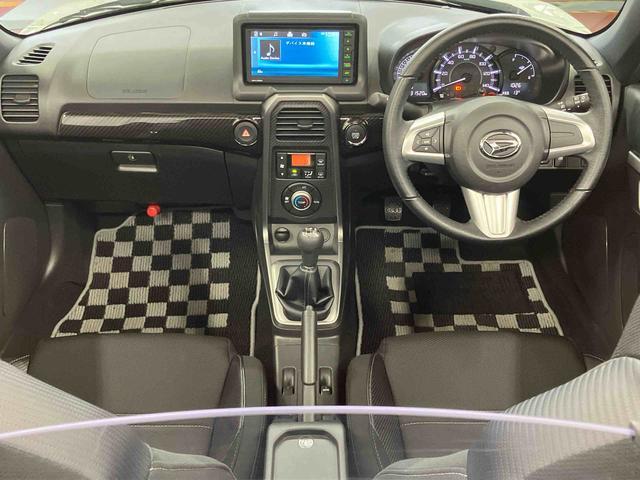 コペン ローブ　下取車　ターボ　ＤＶＤオーディオ　ブルートゥース　ドライブレコーダー　運転席エアバッグ　助手席エアバッグ　スマートキー　シートヒーター　ＡＢＳ　ＶＳＣ　衝突安全ボディ　ＬＥＤヘッドランプ（10枚目）