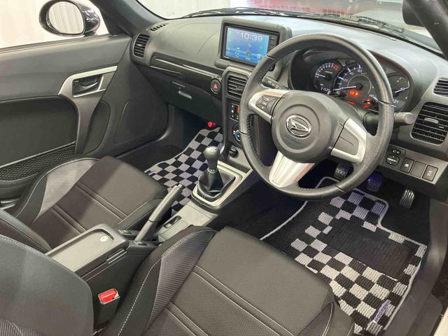 コペン ローブ　下取車　ターボ　ＤＶＤオーディオ　ブルートゥース　ドライブレコーダー　運転席エアバッグ　助手席エアバッグ　スマートキー　シートヒーター　ＡＢＳ　ＶＳＣ　衝突安全ボディ　ＬＥＤヘッドランプ（13枚目）