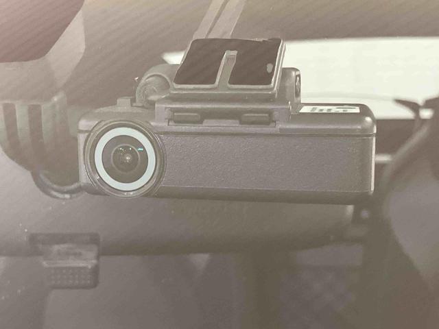 コペン ローブ　下取車　ターボ　ＤＶＤオーディオ　ブルートゥース　ドライブレコーダー　運転席エアバッグ　助手席エアバッグ　スマートキー　シートヒーター　ＡＢＳ　ＶＳＣ　衝突安全ボディ　ＬＥＤヘッドランプ（14枚目）