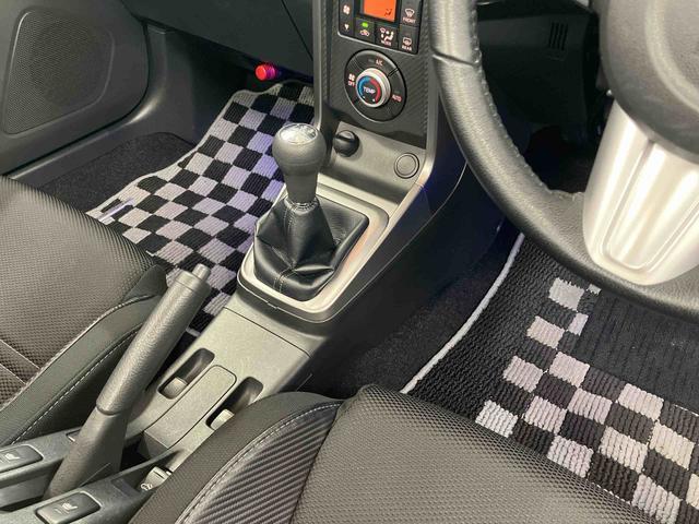 コペン ローブ　下取車　ターボ　ＤＶＤオーディオ　ブルートゥース　ドライブレコーダー　運転席エアバッグ　助手席エアバッグ　スマートキー　シートヒーター　ＡＢＳ　ＶＳＣ　衝突安全ボディ　ＬＥＤヘッドランプ（24枚目）