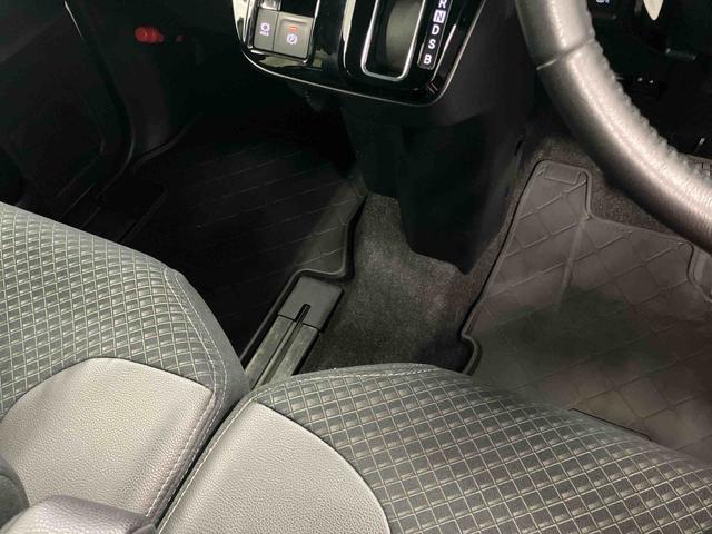 タント カスタムRSスタイルセレクション 1オーナー ターボ ETC 衝突被害軽減システム 両側電動スライドドア アダプティブクルーズコントロール シートヒーター LEDヘッドランプ オートライト オートマチックハイビーム スマートキー(27枚目)