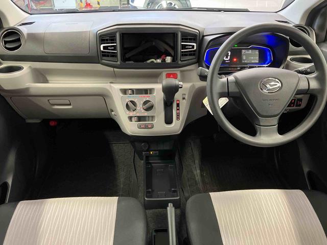 ミライース Ｘ　リミテッドＳＡＩＩＩ　１オーナー　衝突被害軽減システム　レーンキープアシスト　横滑り防止　アイドリングストップ　オートライト　オートマチックハイビーム　運転席エアバッグ　助手席エアバッグ　ＥＴＣ　衝突安全ボディ　キーレス（10枚目）