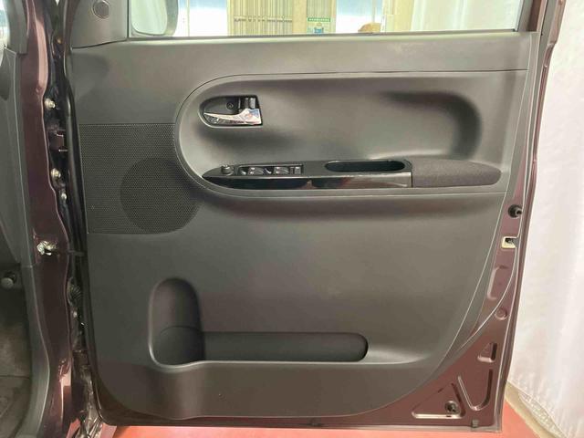 タント カスタムＸ　ＳＡＩＩＩ　下取車　メモリーナビ　バックカメラ　ＬＥＤヘッドランプ　オートライト　衝突被害軽減システム　スマートキー　プッシュスタート　片側電動両側スライドドア　運転席エアバッグ　助手席エアバッグ（30枚目）