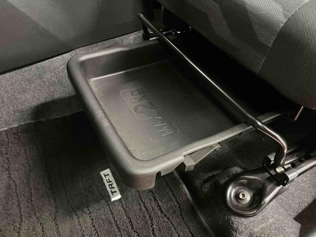 タフト Ｇターボ　下取車　ナビ　ＴＶ　ＤＶＤ　誤発進抑制装置　レーンキープアシスト　バックカメラ　ブルートゥース　ＬＥＤヘッドランプ　オートライト　スマートキー　ＥＴＣ　オートマチックハイビーム　電動格納ミラー（31枚目）