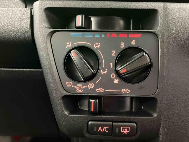 ハイゼットカーゴ ＤＸ　１オーナー　衝突被害軽減システム　衝突安全ボディ　アイドリングストップ　ＥＴＣ　キーレス　両側スライドドア　オートライト　オートマチックハイビーム　ＥＳＣ　ＡＢＳ　運転席エアバッグ　助手席エアバッグ（19枚目）