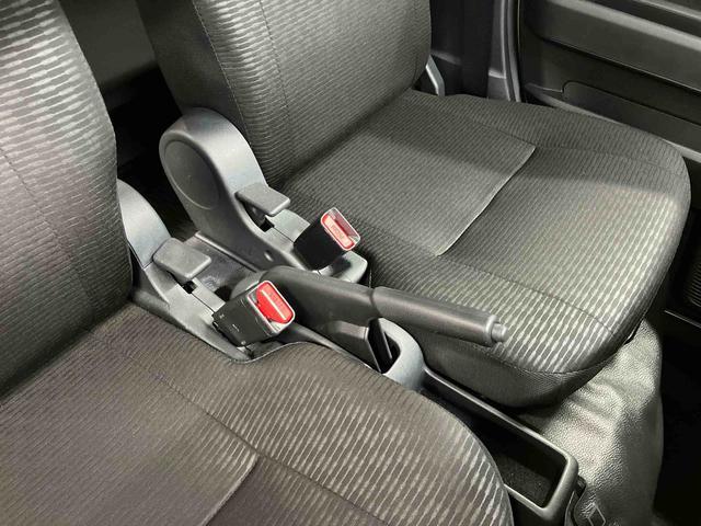 ハイゼットカーゴ ＤＸ　１オーナー　衝突被害軽減システム　衝突安全ボディ　アイドリングストップ　ＥＴＣ　キーレス　両側スライドドア　オートライト　オートマチックハイビーム　ＥＳＣ　ＡＢＳ　運転席エアバッグ　助手席エアバッグ（23枚目）