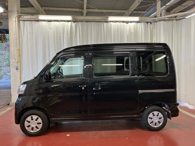 ハイゼットカーゴ クルーズターボＳＡＩＩＩ　下取車　ナビ　ブルートゥース　衝突被害軽減システム　横滑防止　レーンキープアシスト　ＬＥＤヘッドランプ　オートライト　オートマチックハイビーム　アイドリングストップ　キーレス　ＡＢＳ（8枚目）