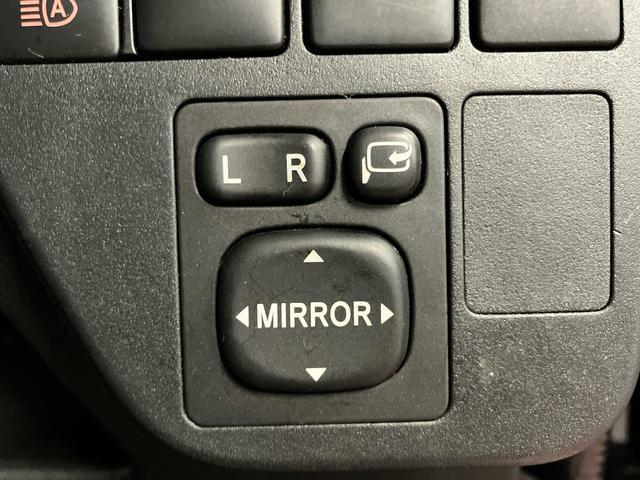 ハイゼットカーゴ クルーズターボＳＡＩＩＩ　下取車　ナビ　ブルートゥース　衝突被害軽減システム　横滑防止　レーンキープアシスト　ＬＥＤヘッドランプ　オートライト　オートマチックハイビーム　アイドリングストップ　キーレス　ＡＢＳ（19枚目）