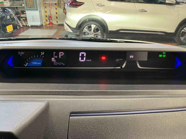 タント カスタムＲＳスタイルセレクション　下取車　９インチナビ　ブルートゥース　ＥＴＣ　ドライブレコーダー　パノラマカメラ　衝突被害軽減システム　両側電動スライドドア　アダプティブクルーズコントロール　シートヒーター　ＬＥＤヘッドランプ（11枚目）