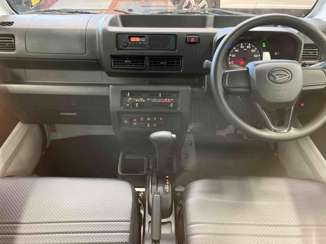 ハイゼットトラック スタンダード　農用スペシャル　１オーナー　４ＷＤ　ＣＶＴ車　衝突被害軽減システム　レーンキープアシスト　アイドリングストップ　運転席エアバッグ　助手席エアバッグ　ＡＢＳ　オートライト　オートマチックハイビーム（10枚目）