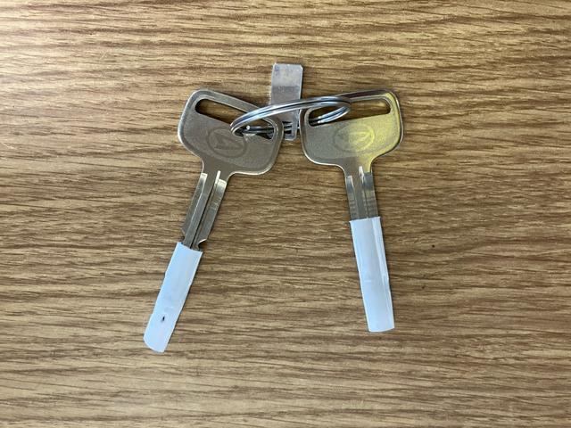 ハイゼットトラック スタンダード　農用スペシャル　１オーナー　４ＷＤ　ＣＶＴ車　衝突被害軽減システム　レーンキープアシスト　アイドリングストップ　運転席エアバッグ　助手席エアバッグ　ＡＢＳ　オートライト　オートマチックハイビーム（14枚目）