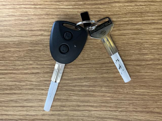 ミライース Ｌ　ＳＡＩＩＩ　１オーナー　衝突被害軽減システム　レーンキープアシスト　横滑防止　キーレスキー　オートライト　オートマチックハイビーム　運転席エアバッグ　助手席エアバッグ　ＡＢＳ　アイドリングストップ　衝突安全ボディ（14枚目）