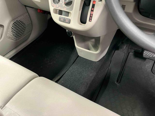 ムーヴ Ｌ　１オーナー　横滑防止装置　オートライト　運転席エアバッグ　助手席エアバッグ　メンテナンスノート　ＡＢＳ　キーレス　衝突安全ボディ　アイドリングストップ（20枚目）