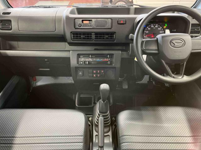 ハイゼットトラック スタンダード 1オーナー 2WD マニュアル車 衝突被害軽減システム レーンキープアシスト 横滑防止 パワステ 運転席エアバッグ 助手席エアバッグ アイドリングストップ ABS オートライト(10枚目)