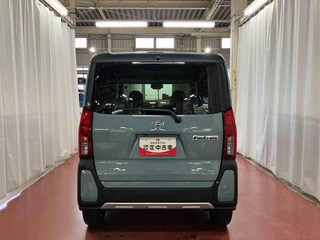タント ファンクロスターボ 元試乗車 ターボ 衝突被害軽減システム レーンキープアシスト 両側電動スライドドア シートヒーター LEDヘッドランプ オートライト オートマチックハイビーム ベンチシート アイドリングストップ(6枚目)