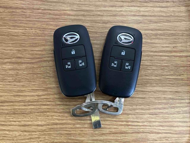 タント ファンクロスターボ 元試乗車 ターボ 衝突被害軽減システム レーンキープアシスト 両側電動スライドドア シートヒーター LEDヘッドランプ オートライト オートマチックハイビーム ベンチシート アイドリングストップ(13枚目)