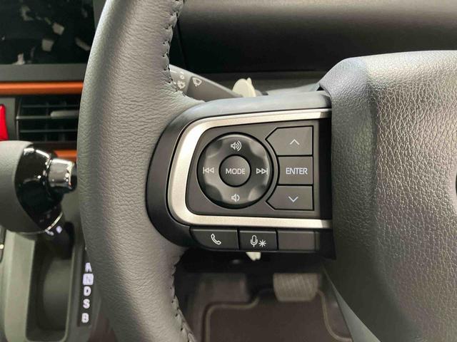 タント ファンクロスターボ 元試乗車 ターボ 衝突被害軽減システム レーンキープアシスト 両側電動スライドドア シートヒーター LEDヘッドランプ オートライト オートマチックハイビーム ベンチシート アイドリングストップ(14枚目)