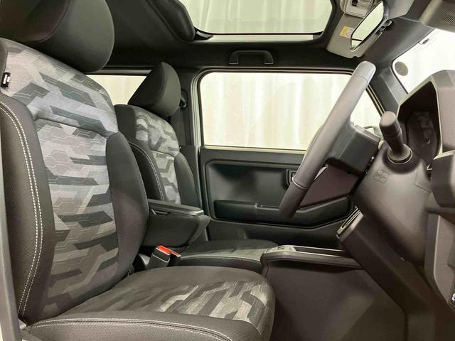 タフト G ダーククロムベンチャー 元試乗車 1オーナー アダプティブクルーズコントロール オートマチックハイビーム LEDヘッドランプ レーンキープアシスト アイドリングストップ 電動格納ミラー スマートキー ガラスルーフ(22枚目)