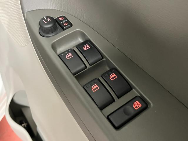 タント ＸリミテッドＳＡＩＩＩ　下取車　ナビ　パノラマモニター　ドライブレコーダー　衝突被害軽減システム　レーンキープアシスト　両側電動スライドドア　ＥＴＣ　シートヒーター　Ｂｌｕｅｔｏｏｔｈ　フルセグＴＶ　ＬＥＤヘッドライト（32枚目）