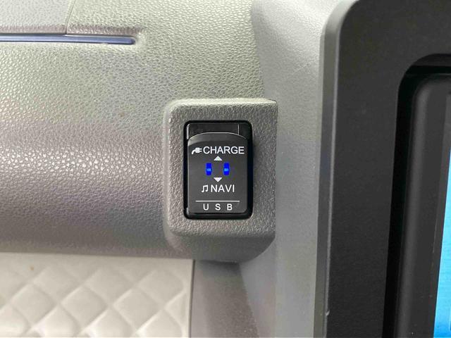 タント ウェルカムシートリフトＸ　下取車　昇降シート　シートヒーター　衝突被害軽減システム　レーンキープアシスト　片側電動スライドドア　ＤＶＤ　ＣＤ　ＵＳＢ接続端子　ＬＥＤヘッドライト　オートライト　オートマチックハイビーム（21枚目）