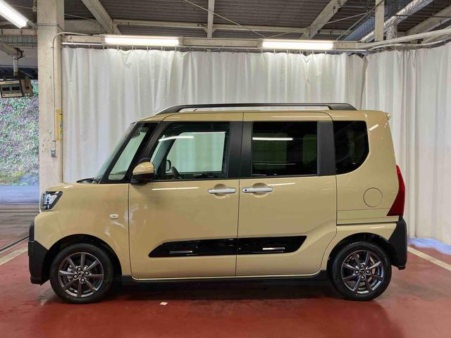 タント ファンクロス　元展示車　届出済未使用車　禁煙　衝突被害軽減システム　レーンキープアシスト　両側電動スライドドア　シートヒーター　ＬＥＤヘッドランプ　オートライト　オートマチックハイビーム　スマートキー　ベンチシート（8枚目）