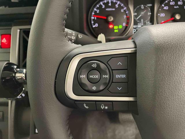 タフト Ｇ　ダーククロムベンチャー　元展示車　届出済未使用車　衝突被害軽減システム　レーンキープアシスト　アダプティブクルーズコントロール　シートヒーター　サンルーフ　ＬＥＤヘッドランプ　オートマチックハイビーム　衝突安全ボディ（15枚目）