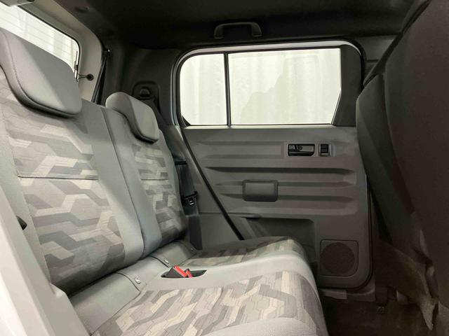 タフト Ｇ　ダーククロムベンチャー　元展示車　届出済未使用車　衝突被害軽減システム　レーンキープアシスト　アダプティブクルーズコントロール　シートヒーター　サンルーフ　ＬＥＤヘッドランプ　オートマチックハイビーム　衝突安全ボディ（35枚目）