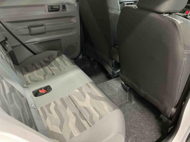 タフト Ｇ　ダーククロムベンチャー　元展示車　届出済未使用車　衝突被害軽減システム　レーンキープアシスト　アダプティブクルーズコントロール　シートヒーター　サンルーフ　ＬＥＤヘッドランプ　オートマチックハイビーム　衝突安全ボディ（36枚目）