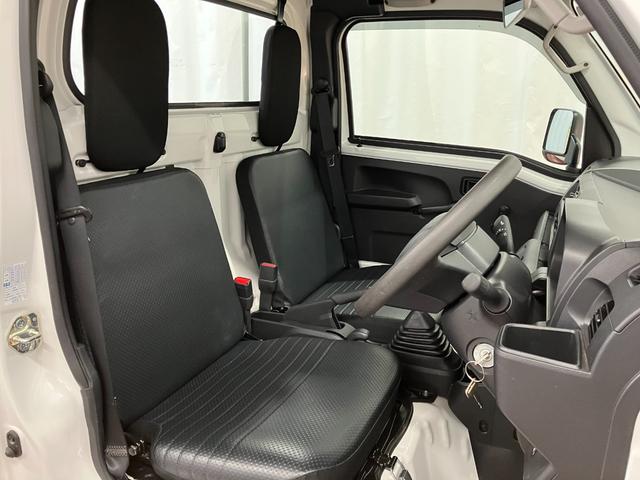 ハイゼットトラック スタンダード 農用スペシャル 4WD マニュアル車 1オーナー 衝突被害軽減システム アイドリングストップ オートライト 運転席エアバッグ 助手席エアバッグ レーンキープアシスト 誤発進抑制機能 オートマチックハイビーム パワステ(18枚目)