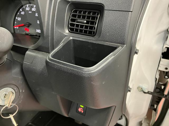 ハイゼットトラック スタンダード 農用スペシャル 4WD マニュアル車 1オーナー 衝突被害軽減システム アイドリングストップ オートライト 運転席エアバッグ 助手席エアバッグ レーンキープアシスト 誤発進抑制機能 オートマチックハイビーム パワステ(22枚目)