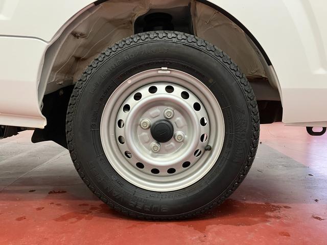 ハイゼットトラック スタンダード 農用スペシャル 4WD マニュアル車 1オーナー 衝突被害軽減システム アイドリングストップ オートライト 運転席エアバッグ 助手席エアバッグ レーンキープアシスト 誤発進抑制機能 オートマチックハイビーム パワステ(37枚目)