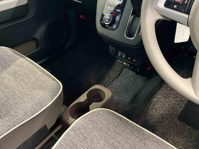 �Z���^�[�R���\�[���g���C�i�J�b�v�z���_�[�t���j