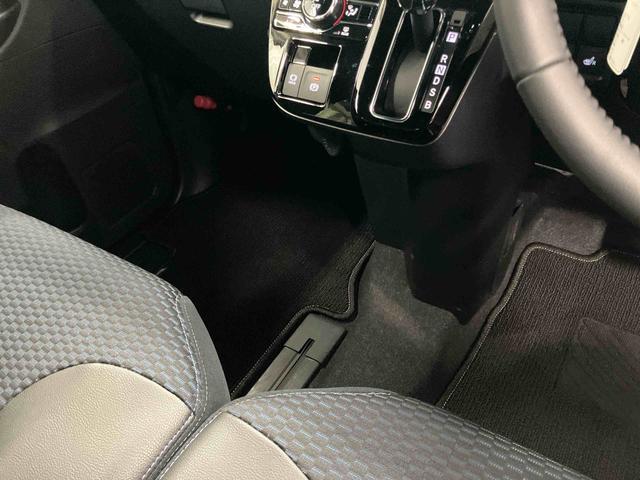 タント カスタムＲＳ　元試乗車　ターボ　両側電動スライドドア　レーンキープアシスト　アイドリングストップ　電動格納ミラー　シートヒーター　オートマチックハイビーム　ＬＥＤヘッドランプ　１オーナー　オートライト　スマートキー（26枚目）