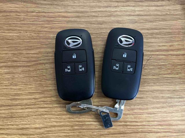 タント カスタムＲＳ　元試乗車　ターボ　両側電動スライドドア　レーンキープアシスト　アイドリングストップ　電動格納ミラー　シートヒーター　オートマチックハイビーム　ＬＥＤヘッドランプ　１オーナー　オートライト　スマートキー（13枚目）