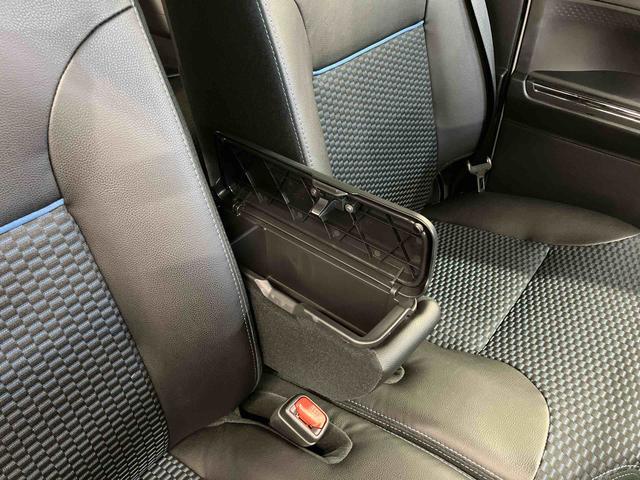 タント カスタムＲＳ　元試乗車　ターボ　両側電動スライドドア　レーンキープアシスト　アイドリングストップ　電動格納ミラー　シートヒーター　オートマチックハイビーム　ＬＥＤヘッドランプ　１オーナー　オートライト　スマートキー（25枚目）