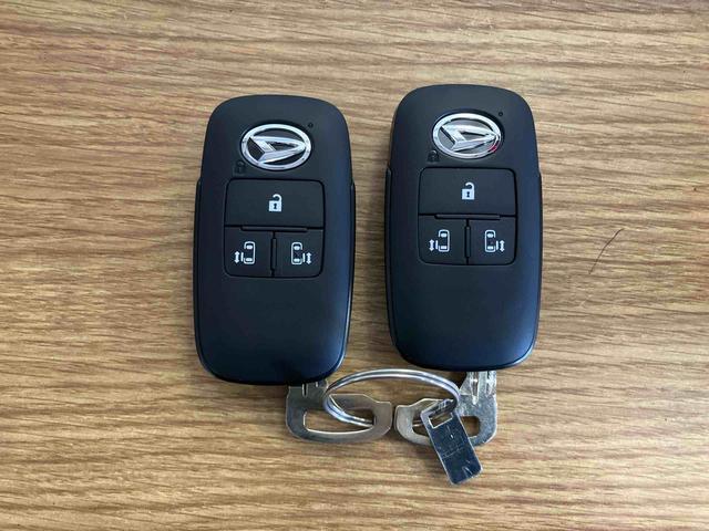 ムーヴキャンバス セオリーＧ　ｅｃｏ　ＩＤＬＥ非装着車　届出済未使用車　元展示車　衝突被害軽減システム　電動格納ミラー　ＬＥＤヘッドランプ　シートヒーター　両側電動スライドドア　禁煙　オートライト　ベンチシート　１オーナー　車線逸脱警報　スマートキー（13枚目）