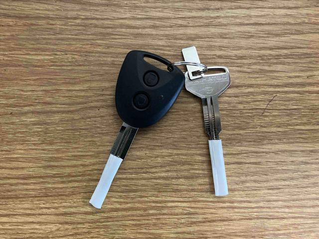 ミライース Ｌ　ＳＡＩＩＩ　アイドリングストップ　衝突被害軽減システム　１オーナー　キーレス　横滑防止　レーンキープアシスト　オートマチックハイビーム　運転席エアバッグ　助手席エアバッグ　ＡＢＳ　オートライト　衝突安全ボディ（13枚目）