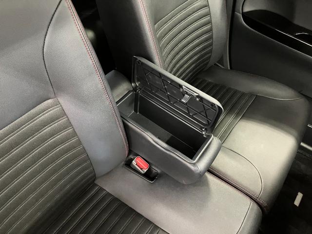 �t�����g�Z���^�[�A�[�����X�g�i�{�b�N�X�t�j