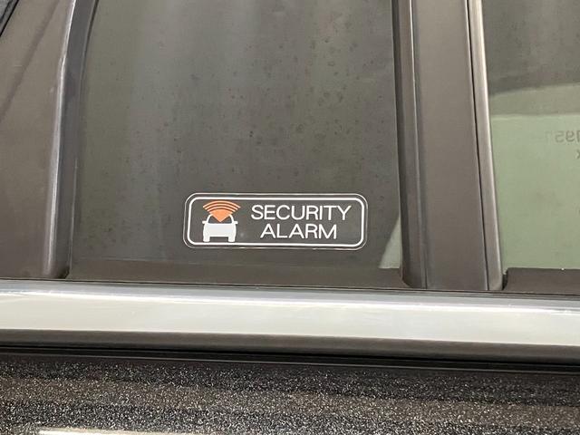 �y�Z�L�����e�B�A���[���z�@�s���Ƀh�A���J������ƁA�u�U�[����Ȃǂ��Ď��͂Ɉُ��m�点�Ă���܂��B