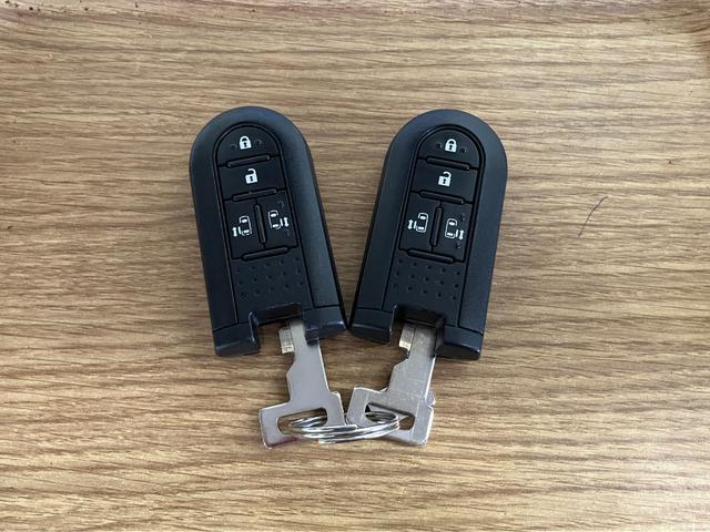 タント カスタムＲＳ　トップエディションリミテッドＳＡＩＩＩ　下取車　ターボ　ナビ　パノラマモニター　ドラレコ　シートヒーター　ＥＴＣ　両側電動スライドドア　ＬＥＤヘッドランプ　スマートキー　オートマチックハイビーム　ＴＶ　アルミホイール　ＤＶＤ　車線逸脱警報（16枚目）