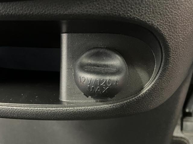 タント カスタムＲＳ　トップエディションリミテッドＳＡＩＩＩ　下取車　ターボ　ナビ　パノラマモニター　ドラレコ　シートヒーター　ＥＴＣ　両側電動スライドドア　ＬＥＤヘッドランプ　スマートキー　オートマチックハイビーム　ＴＶ　アルミホイール　ＤＶＤ　車線逸脱警報（20枚目）