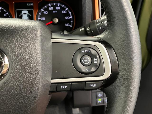 �y�A�_�v�e�B�u�N���[�Y�R���g���[���z�@���s���ɐ�s�Ԃ̗l�q�����m���Ȃ���A�ݒ肵�����x�͈͓̔��Ő�s�ԂƂ̋����̃L�[�v���x���I���ɂ����A�������^�]���̏a�؂Ȃǂ����K�ɉ^�]�ł��܂��B