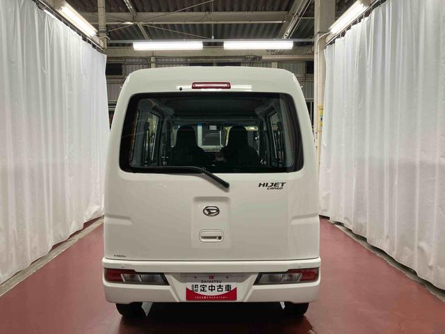 ���ˏグ���o�b�N�h�A�Ȃ̂ŁA�J�V���̉ו��̏o������̍ۂ��G��ɂ����ł��B