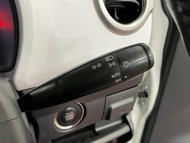 �y�I�[�g���C�g�z�@���̖͂��邳�ɉ����āA�w�b�h�����v�������I�ɓ_���E�������Ă����̂ŁA�ƂĂ��֗��ł��B