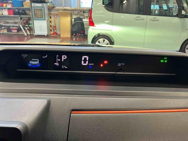 タント ファンクロスターボ　届出済未使用車　元展示車　ターボ　電動格納ミラー　ＬＥＤヘッドランプ　シートヒーター　衝突被害軽減システム　スマートキー　禁煙　アイドリングストップ　１オーナー　オートライト　オートマチックハイビーム（11枚目）