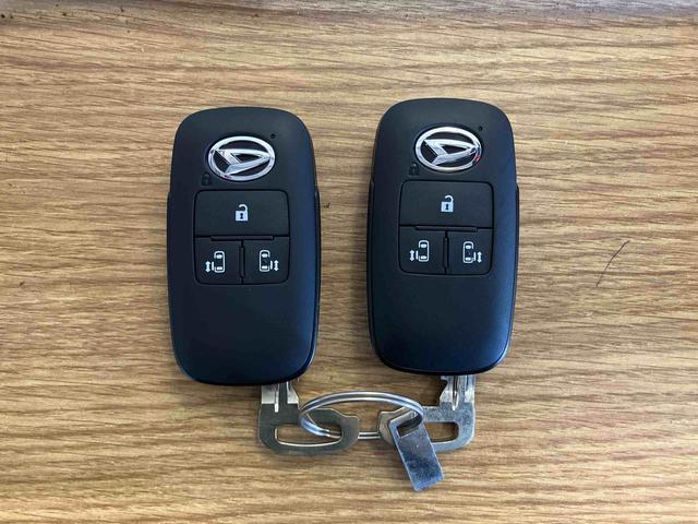 タント ファンクロスターボ　届出済未使用車　元展示車　ターボ　電動格納ミラー　ＬＥＤヘッドランプ　シートヒーター　衝突被害軽減システム　スマートキー　禁煙　アイドリングストップ　１オーナー　オートライト　オートマチックハイビーム（13枚目）