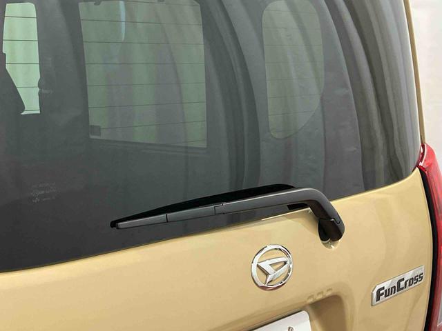 タント ファンクロスターボ　届出済未使用車　元展示車　ターボ　電動格納ミラー　ＬＥＤヘッドランプ　シートヒーター　衝突被害軽減システム　スマートキー　禁煙　アイドリングストップ　１オーナー　オートライト　オートマチックハイビーム（51枚目）