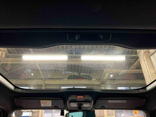 �y�X�J�C�t�B�[���g�b�v�z�@�O�Ȃ̓���ɑ傫���L����K���X���[�t�B